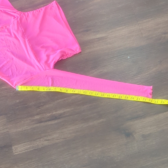 SHEIN Vibrant Pink Apparel Size:4 For Woman. - Picture 6 of 16